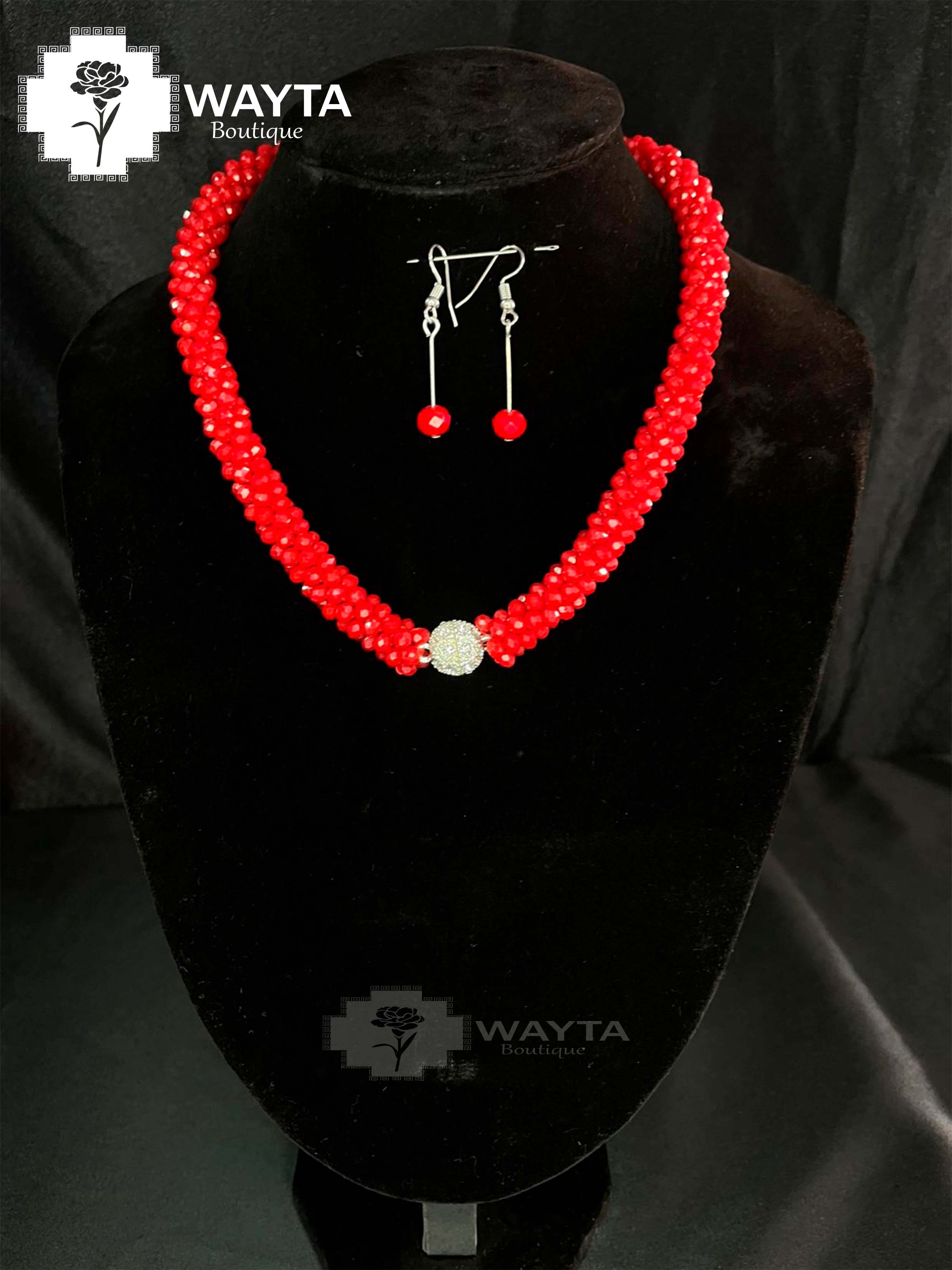COLLAR DE CRISTAL CON UN TOQUE DE PERLA BLANCA CRISTAL ❤️✨